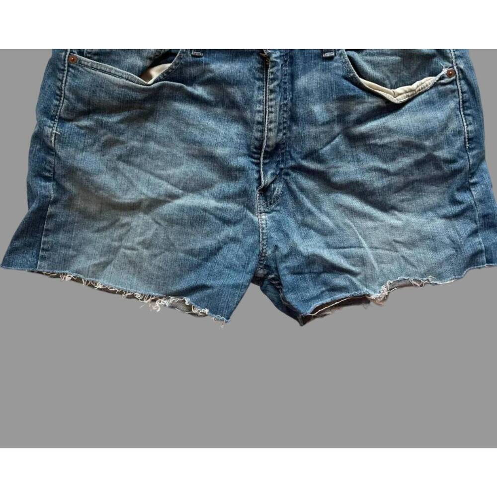NEW LEVI'S women's 505 denim shorts in blue